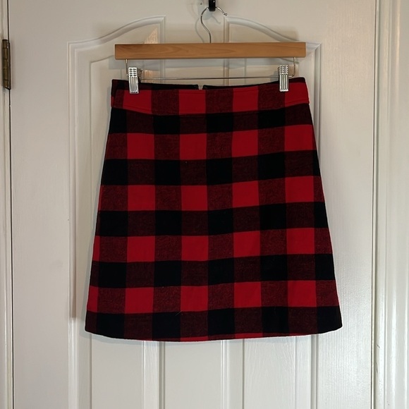 NWT J.Crew | Red & Black Plaid Wool-blend A-line Skirt Size 4 Holiday Winter - Picture 2 of 8
